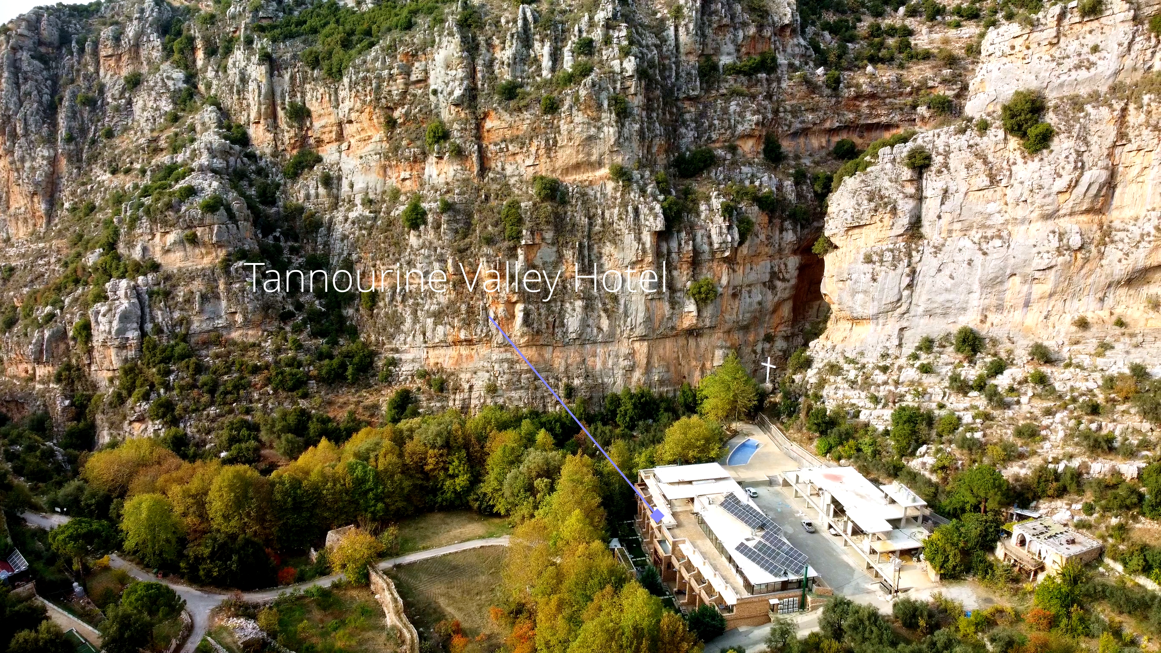 Tannourine Hotel